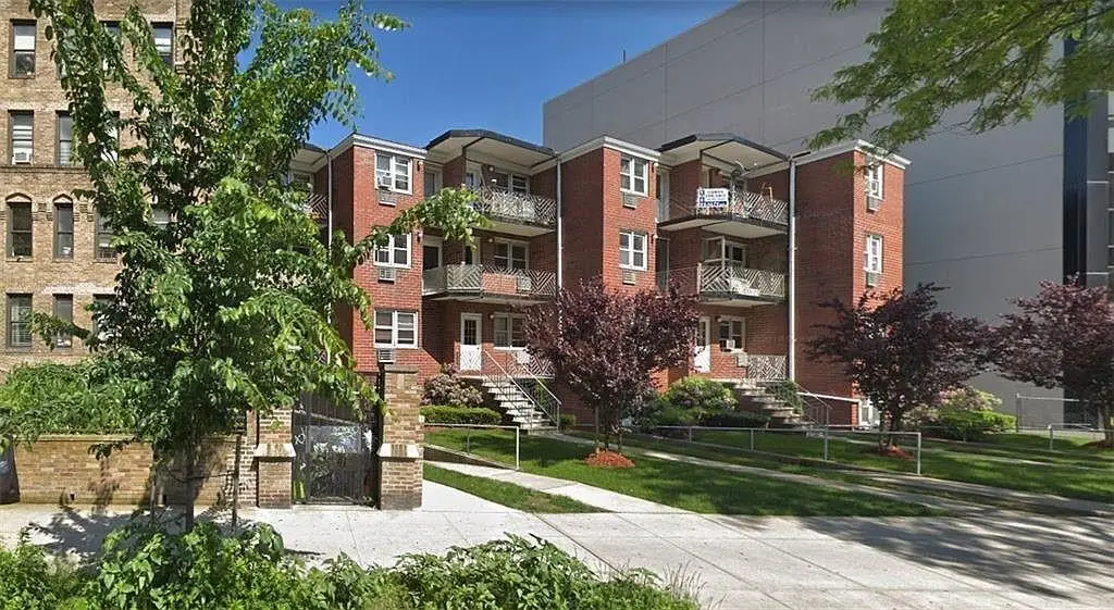 2963 Ocean Parkway #3F, Brooklyn, NY 11235 - Image #1