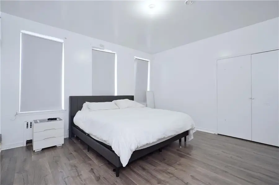 812 Avenue T, Brooklyn, NY 11223 - Image #3