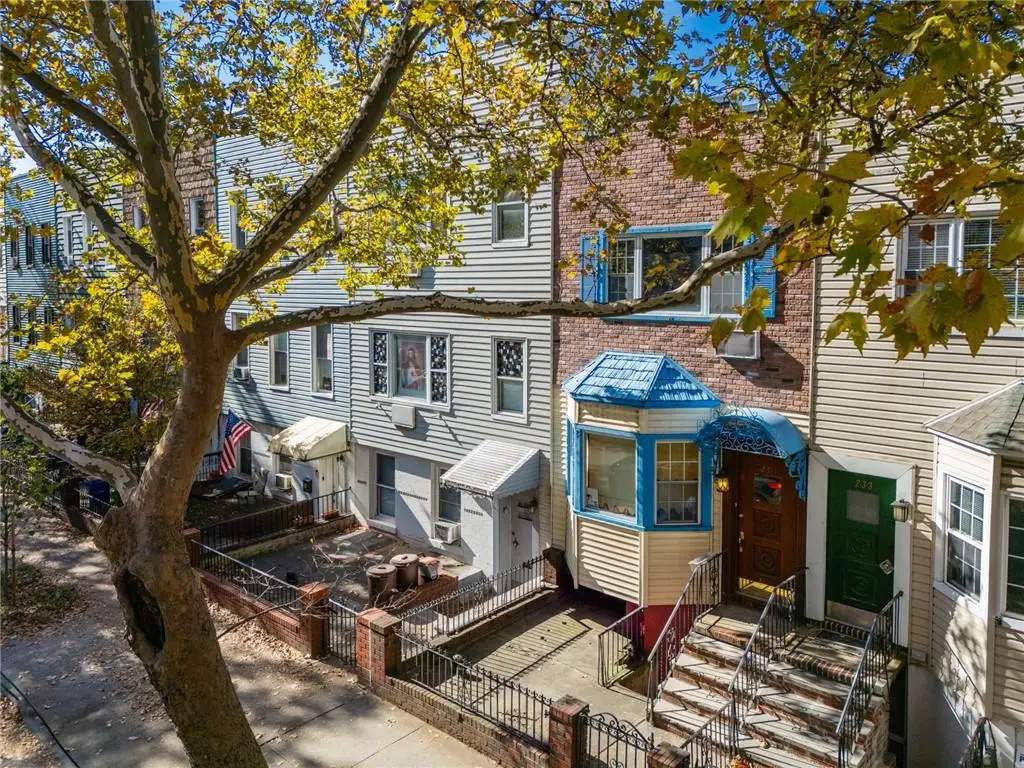 231 Monitor Street, Brooklyn, NY 11222 - #1