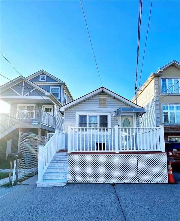 189 Kiswick Street, Staten  Island, NY 10306