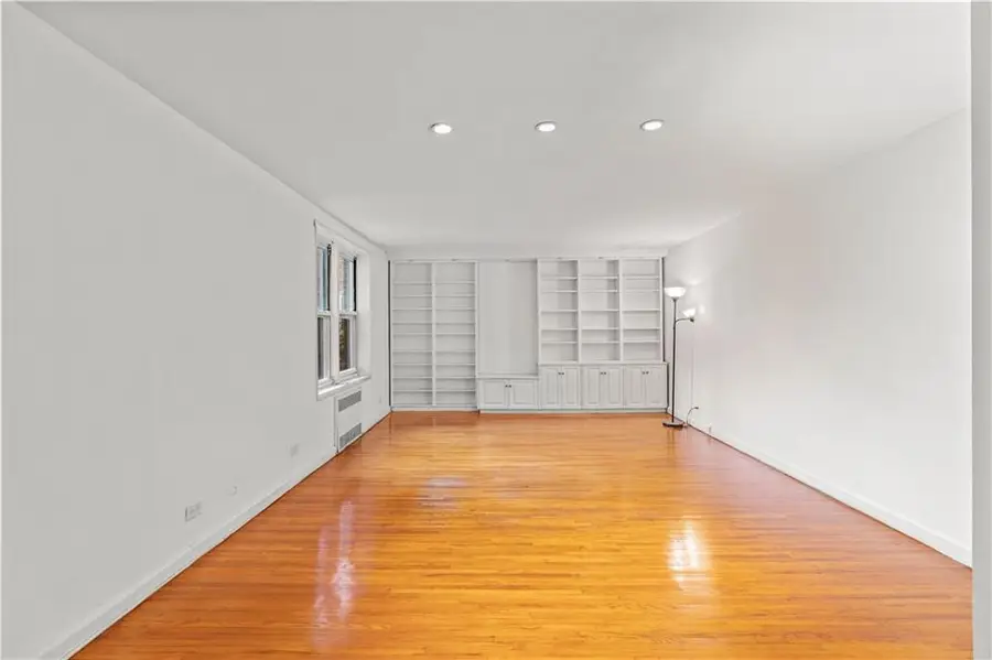 221 Mcdonald Avenue #2J, Brooklyn, NY 11218 - Image #2