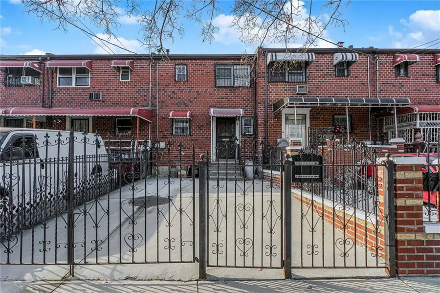 208 Atkins Avenue, Brooklyn, NY 11208 - Image #2