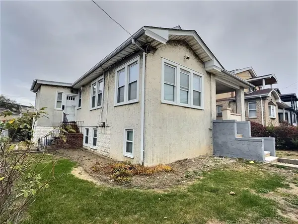 2718 Collier Avenue, Queens, NY 11691