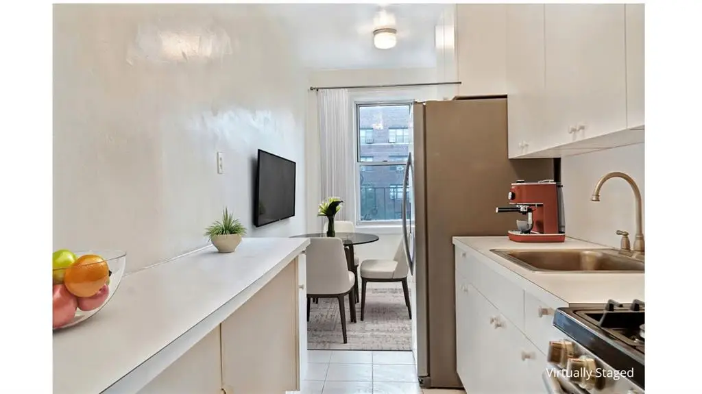1801 Avenue N #4G, Brooklyn, NY 11230 - Image #1