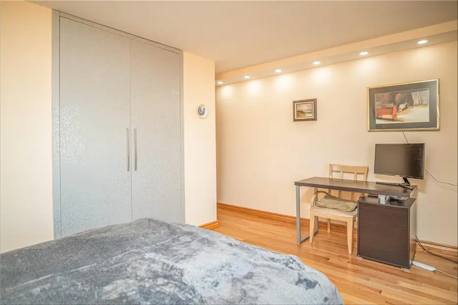 2915 West 5th Street #13H, Brooklyn, NY 11224 - Image #3