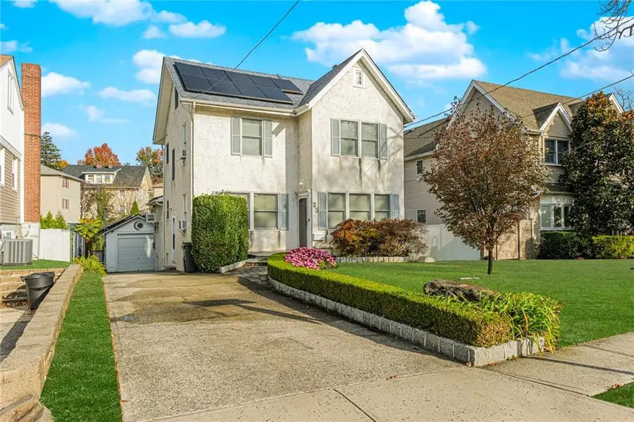 25 Grace Road, Staten Island, NY 10306 - Image #2