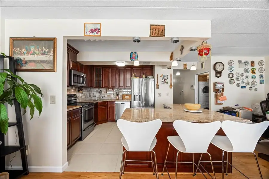 10815 Seaview Avenue #40C, Brooklyn, NY 11236 - Image #2