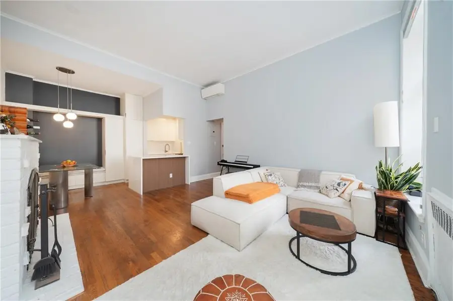 108 Pierrepont Street #6, Brooklyn, NY 11201 - Image #2