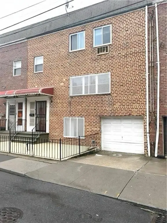 8 Brighton 10th Path, Brooklyn, NY 11235 - Image #1