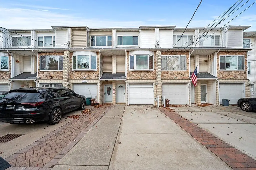 125 Wirt Avenue, Staten Island, NY 10309 - #1