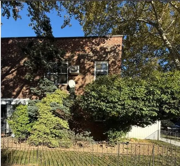 25-47 150th Street, Flushing, NY 11354