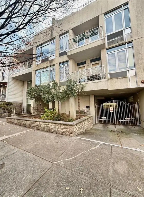 282 21st Street #2C, New York, NY 11215