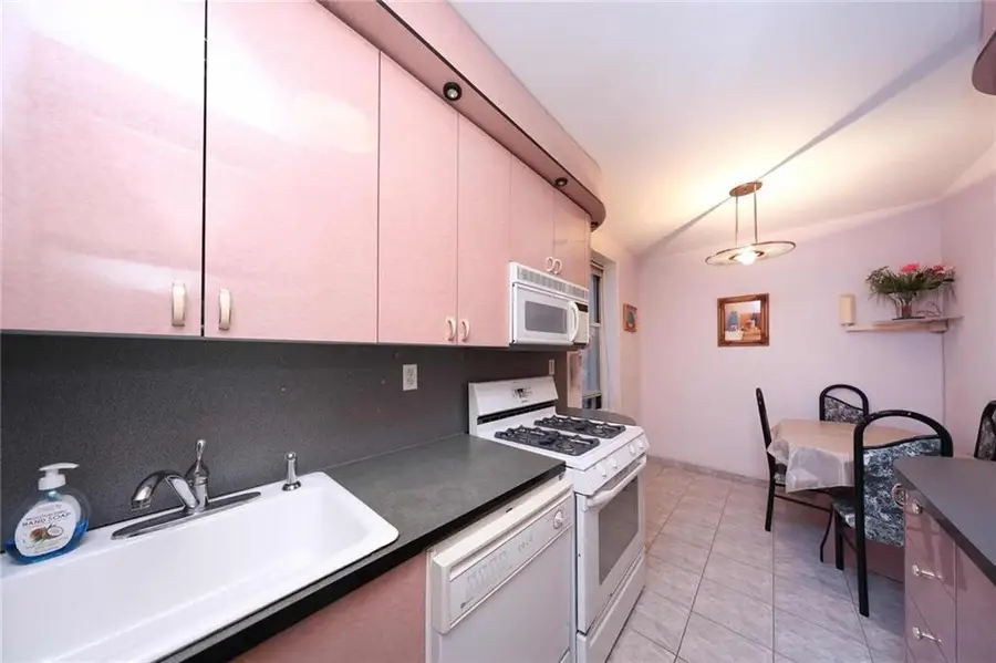 702 Kathleen Place #6E, Brooklyn, NY 11235 - Image #2