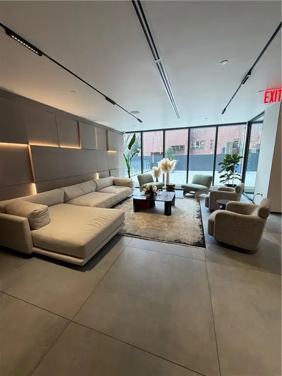 2286 Cropsey Avenue #18c, Brooklyn, NY 11214