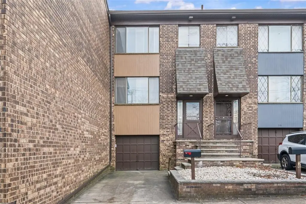 54 Narrows Road South, Staten Island, NY 10305 - Image #1