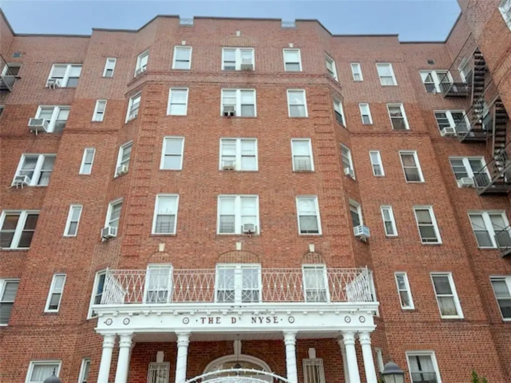 601 79th Street #E20, Brooklyn, NY 11209 - Image #1