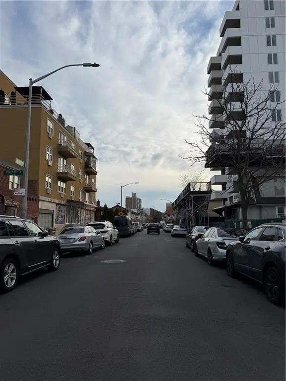2943 Brighton 4th Street #2D, Brooklyn, NY 11235 - Image #3