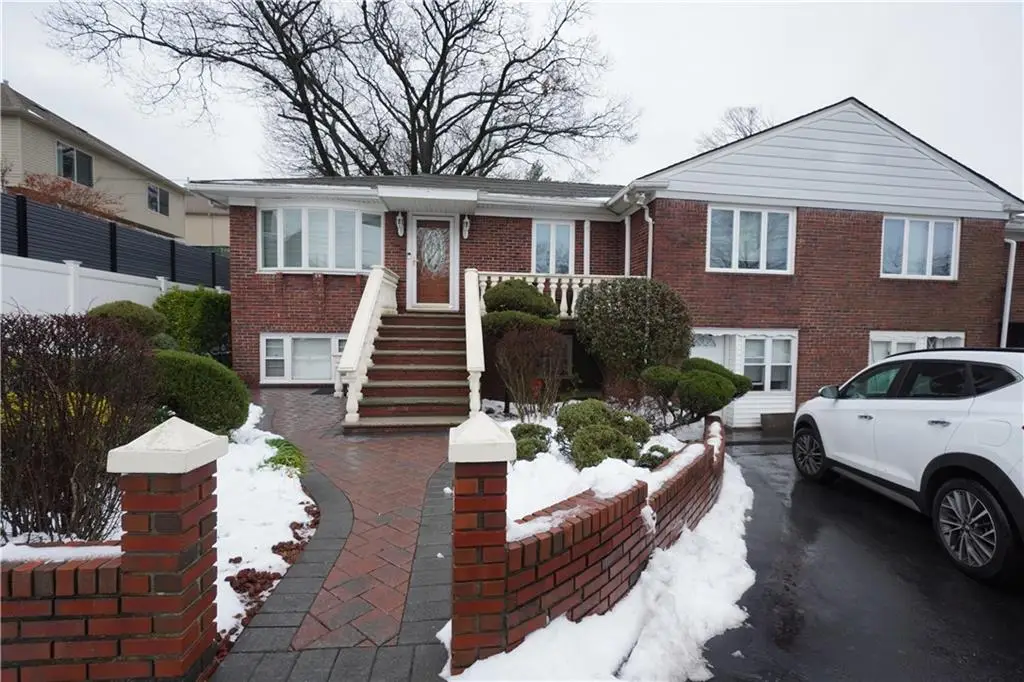 70 Major Avenue, Staten Island, NY 10305 - Image #1