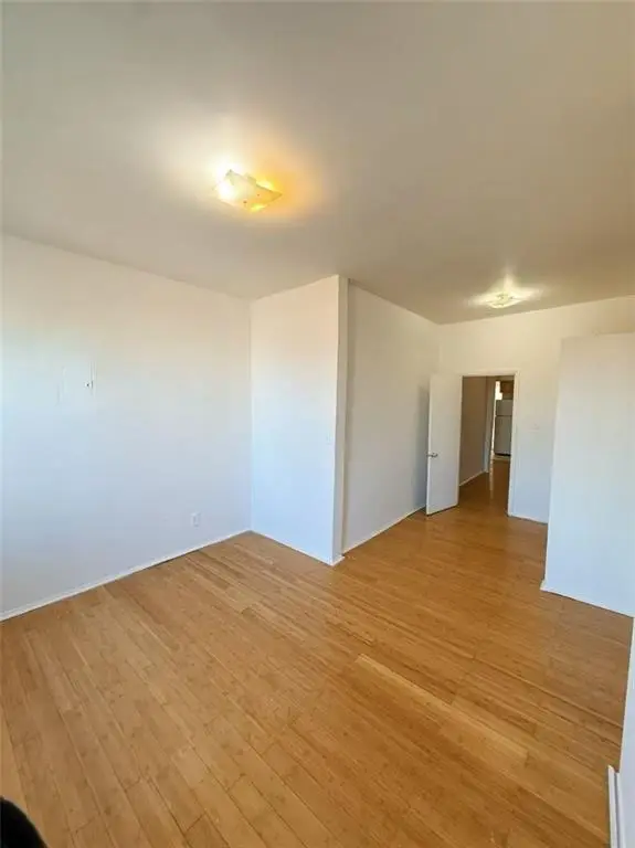 652 73rd Street, Brooklyn, NY 11209 - Image #3