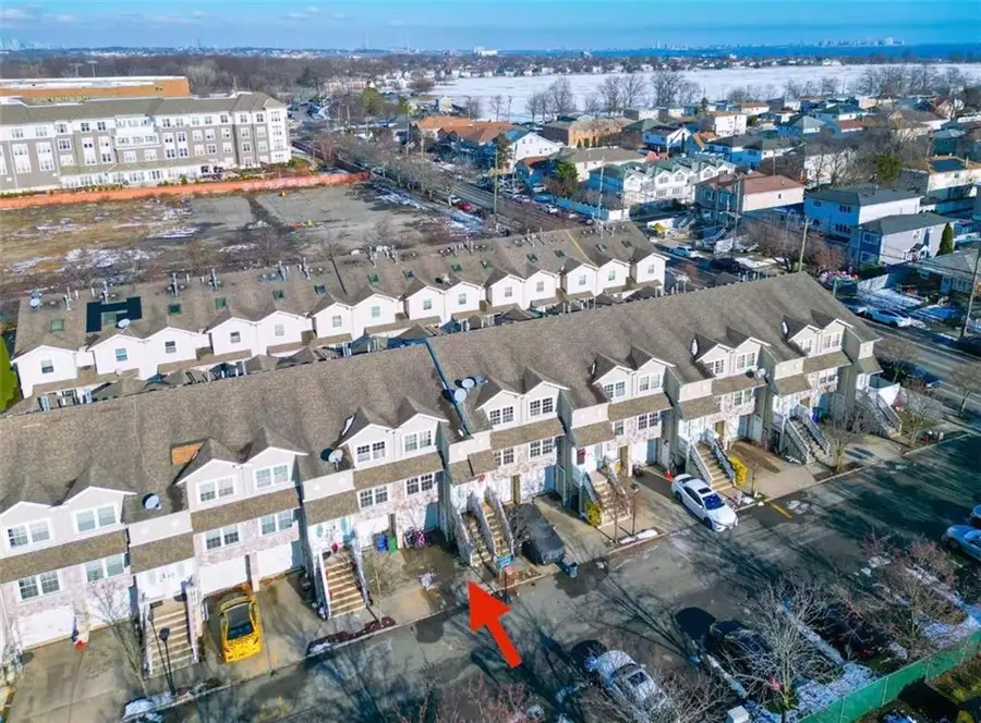 220 Dartmouth Loop, Staten Island, NY 10306 - Image #3