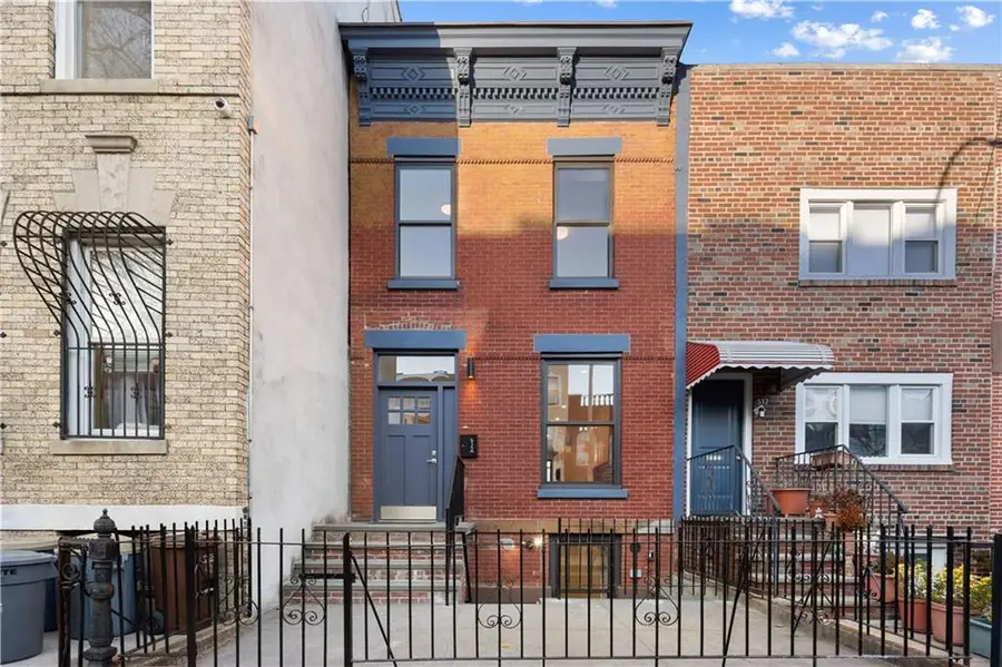 515A 17th Street, Brooklyn, NY 11215 - Image #2