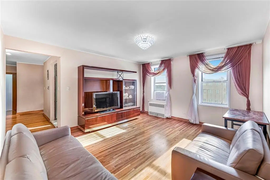 702 Kathleen Place #6D, Brooklyn, NY 11234 - Image #1