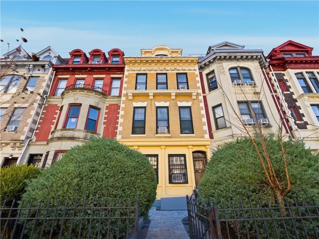 372 Parkside Avenue, Brooklyn, NY 11226 - Image #1