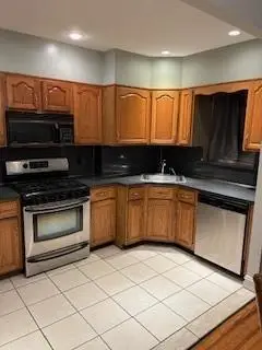 6807 Bay Cliff Terrace, Brooklyn, NY 11220 - Image #3