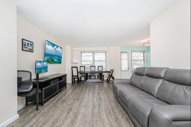 1935 Shore Parkway #3E, Brooklyn, NY 11214 - Image #1