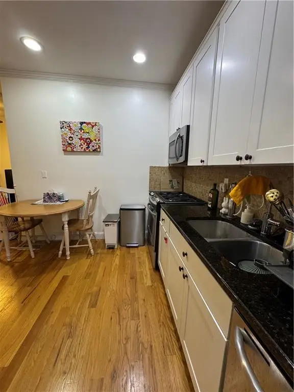 1733 East 4th Street #1A, Brooklyn, NY 11223 - Image #3