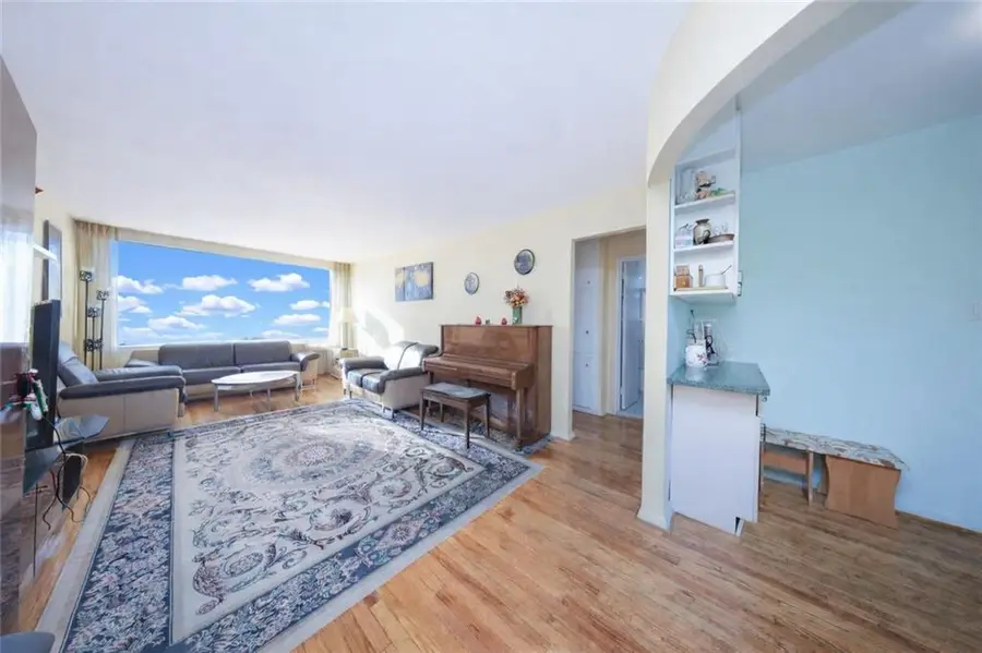 2600 East 21st Street #6G, Brooklyn, NY 11235 - Image #2