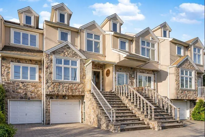 16 Colon Avenue, Staten Island, NY 10308 - #2