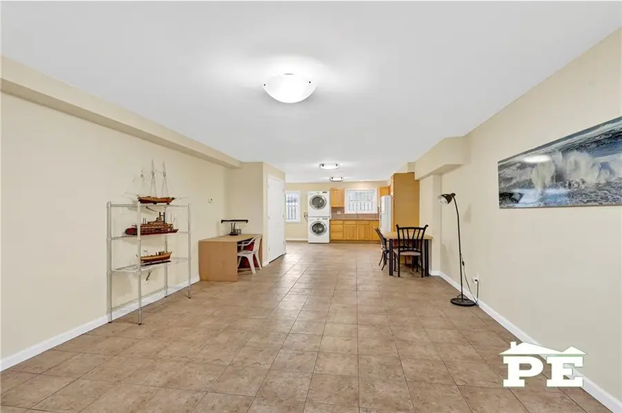 2808 East 11th Street, Brooklyn, NY 11235 - Image #3
