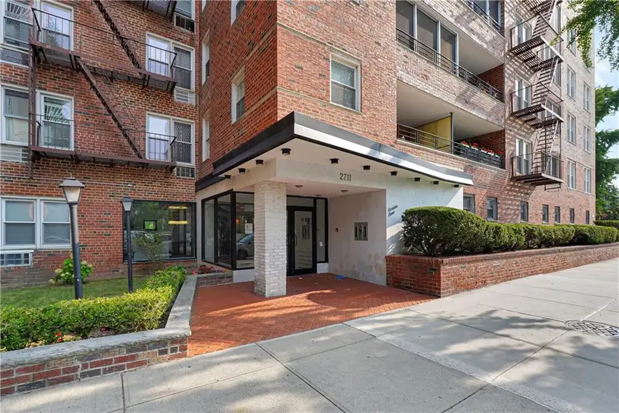 2711 Avenue X #3K, Brooklyn, NY 11235 - Image #2
