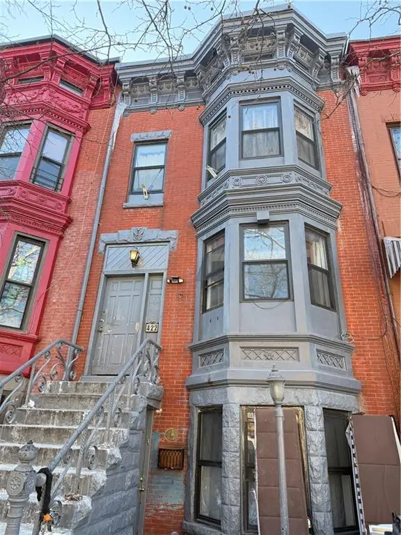 422 54th Street, Brooklyn, NY 11220