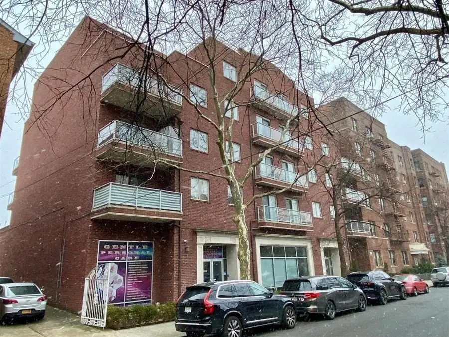 1689 East 21st Street #4A, Brooklyn, NY 11210 - Image #2