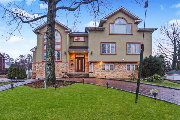 172 Coventry Road, Staten  Island, NY 10304