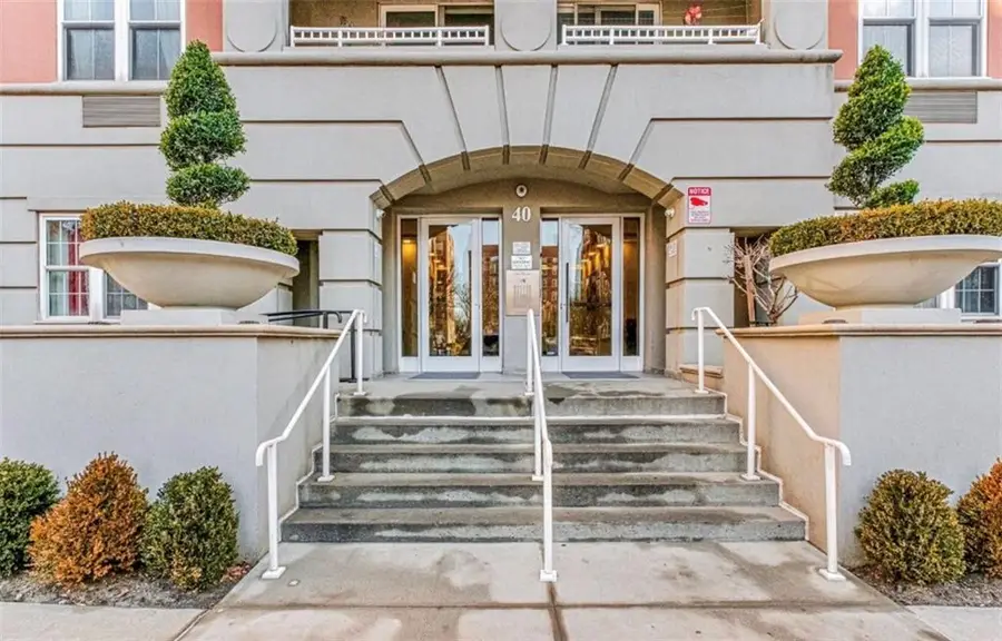 40 Oceana Drive West #PH2E, Brooklyn, NY 11235 - #3