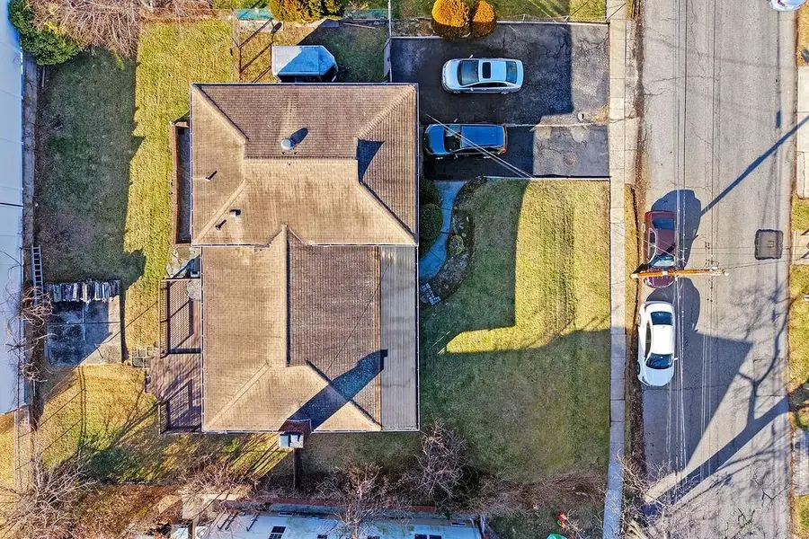 260 Armstrong Avenue, Staten Island, NY 10308 - Image #2