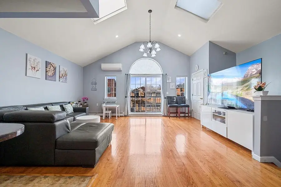 39 Bay 38th Street #3D, Brooklyn, NY 11214 - Image #3