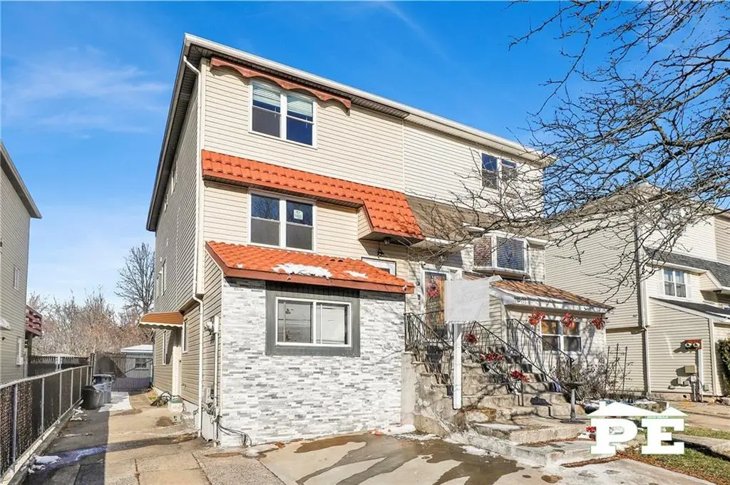 135 Ada Drive, Staten Island, NY 10314 - Image #1