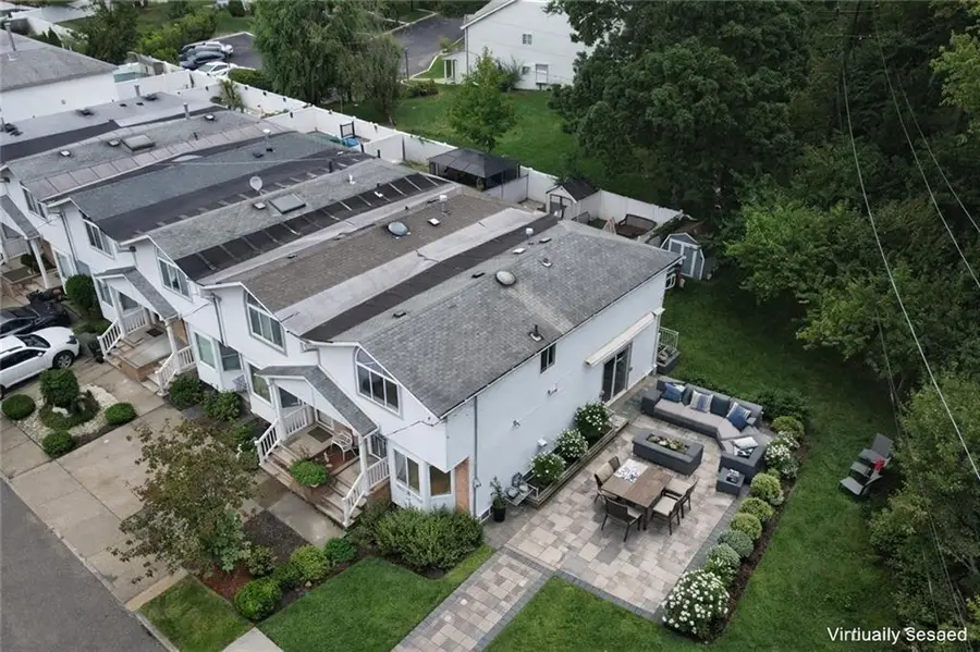 69 Stuyvesant Avenue, Staten Island, NY 10312 - #2