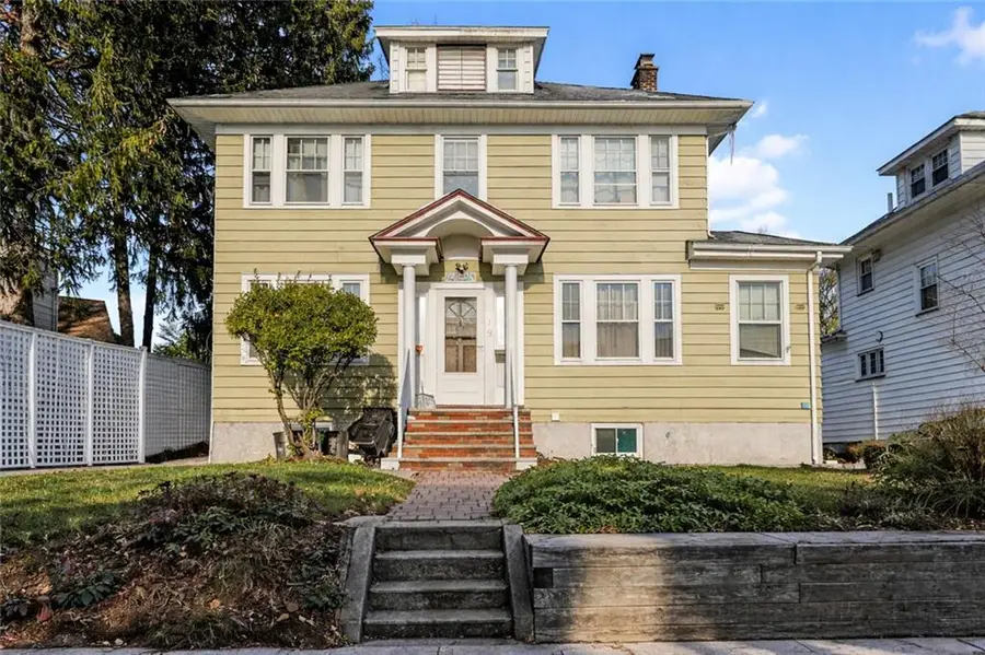 119 Watchogue Road, Staten Island, NY 10314 - Image #2