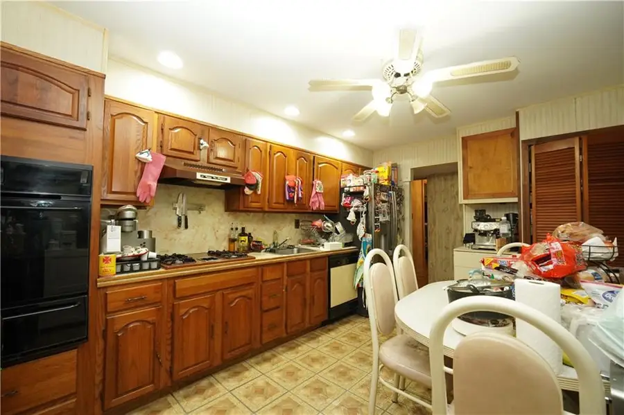 2053 East 17th Street, Brooklyn, NY 11229 - Image #3