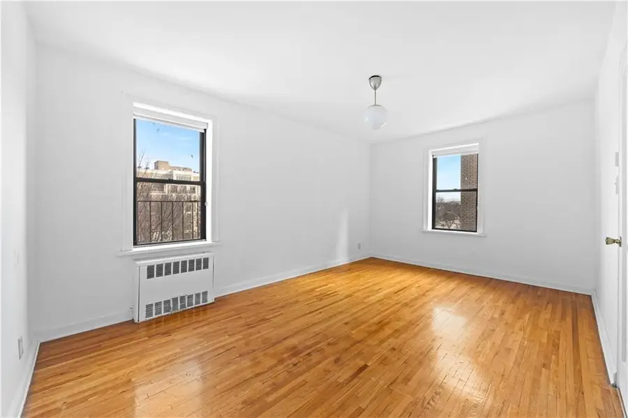 1180 Ocean Parkway #4E, Brooklyn, NY 11230 - Image #2
