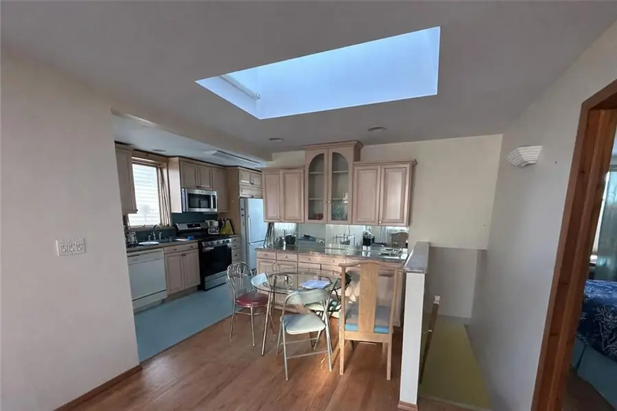 43 Dictum Court, Brooklyn, NY 11229 - Image #2