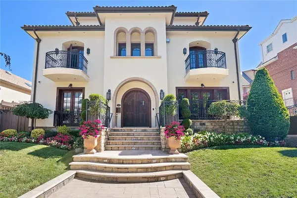 7921 Narrows Avenue, Brooklyn, NY 11209