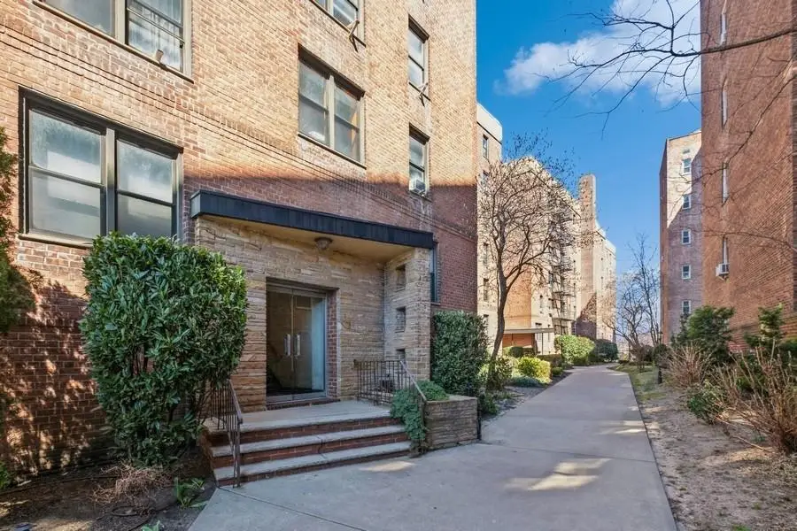 7259 Shore Road #6L, Brooklyn, NY 11209 - #2