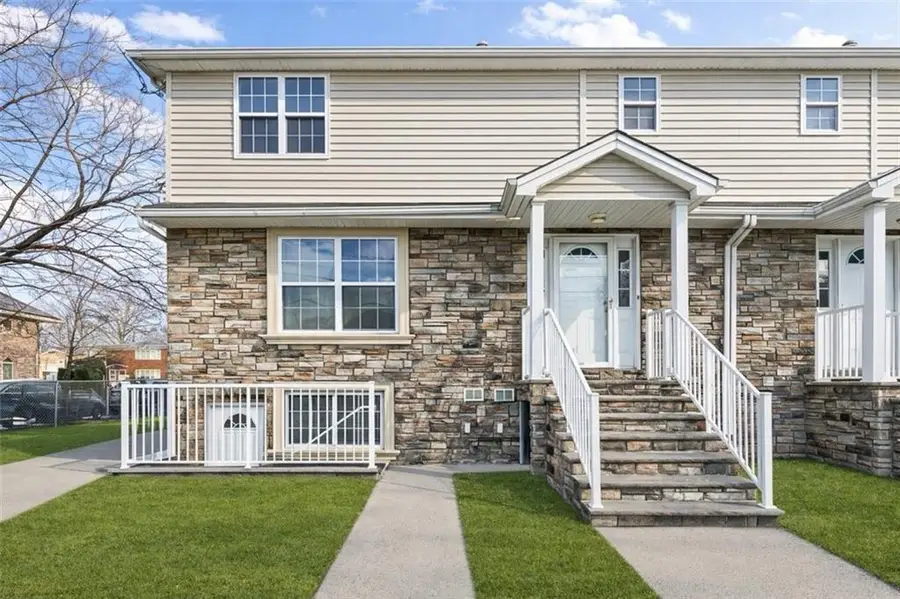 3 Mann Avenue, Staten Island, NY 10314 - #2