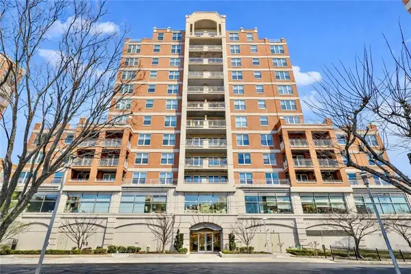 50 Oceanna Drive West #8D, Brooklyn, NY 11235